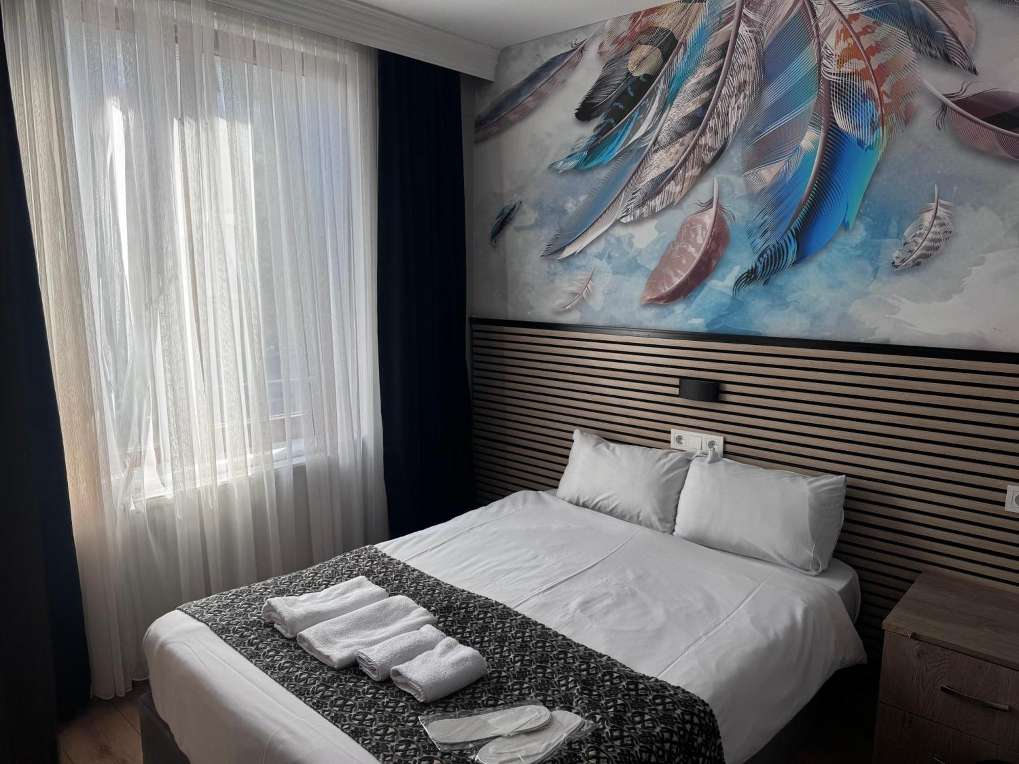 Rozza Hotel Istanbul Bagian luar foto