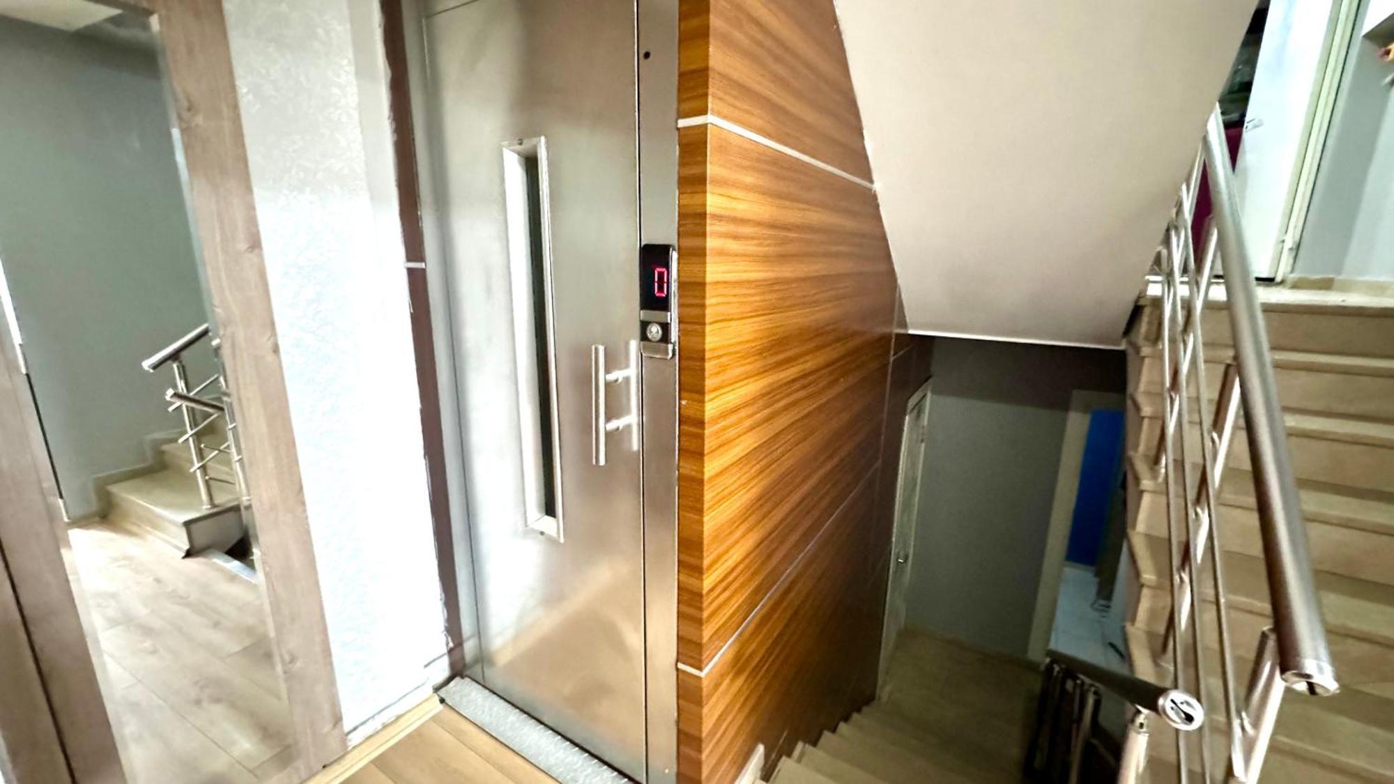 Rozza Hotel Istanbul Bagian luar foto